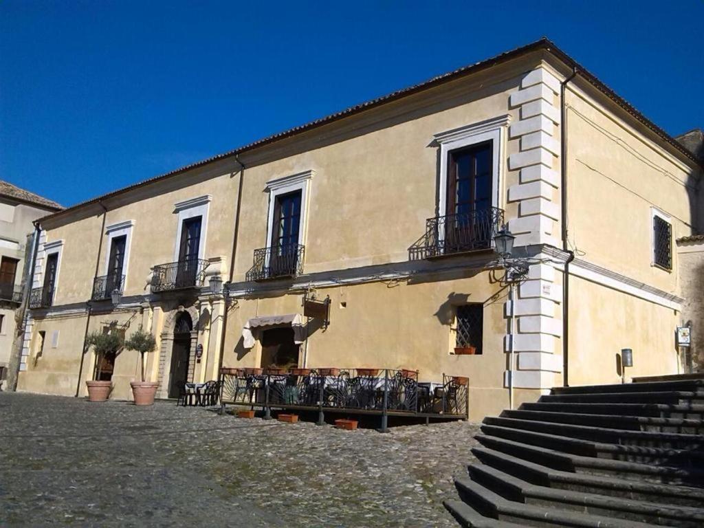 B&B Palazzo Pancaro Altomonte Exterior foto