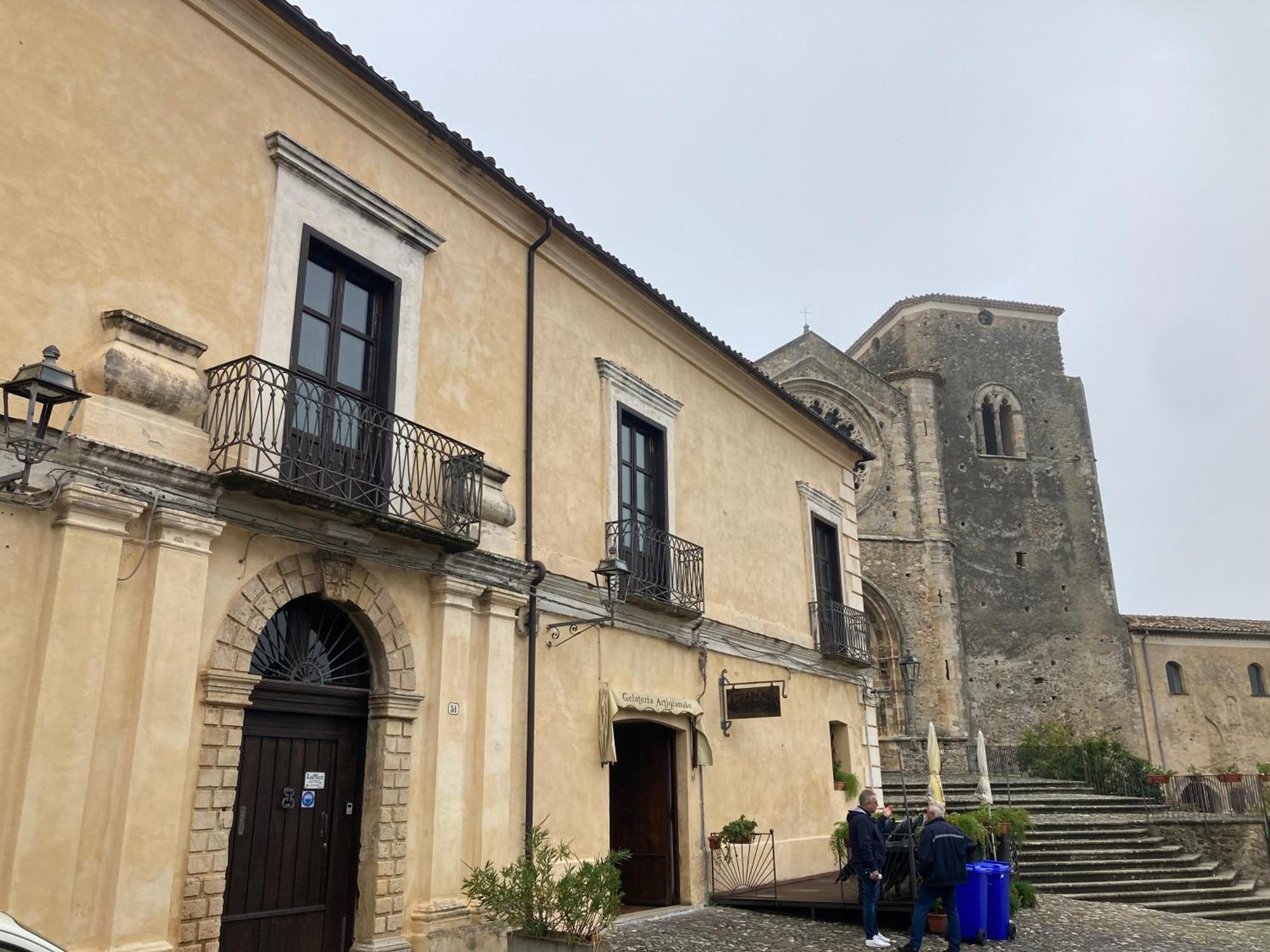 B&B Palazzo Pancaro Altomonte Exterior foto